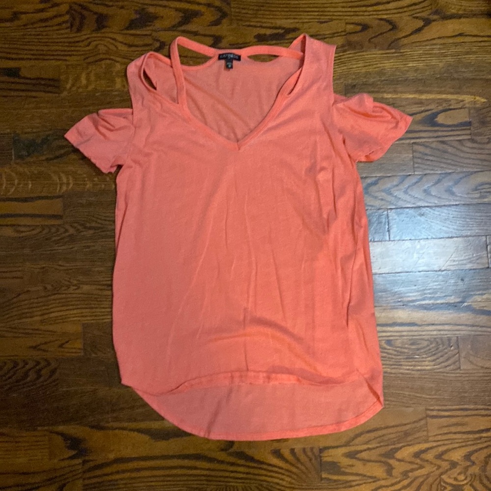Pink t-shirt express medium